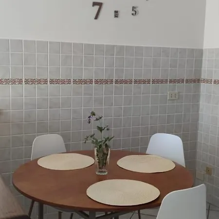Magnolia בית הארחה 3*